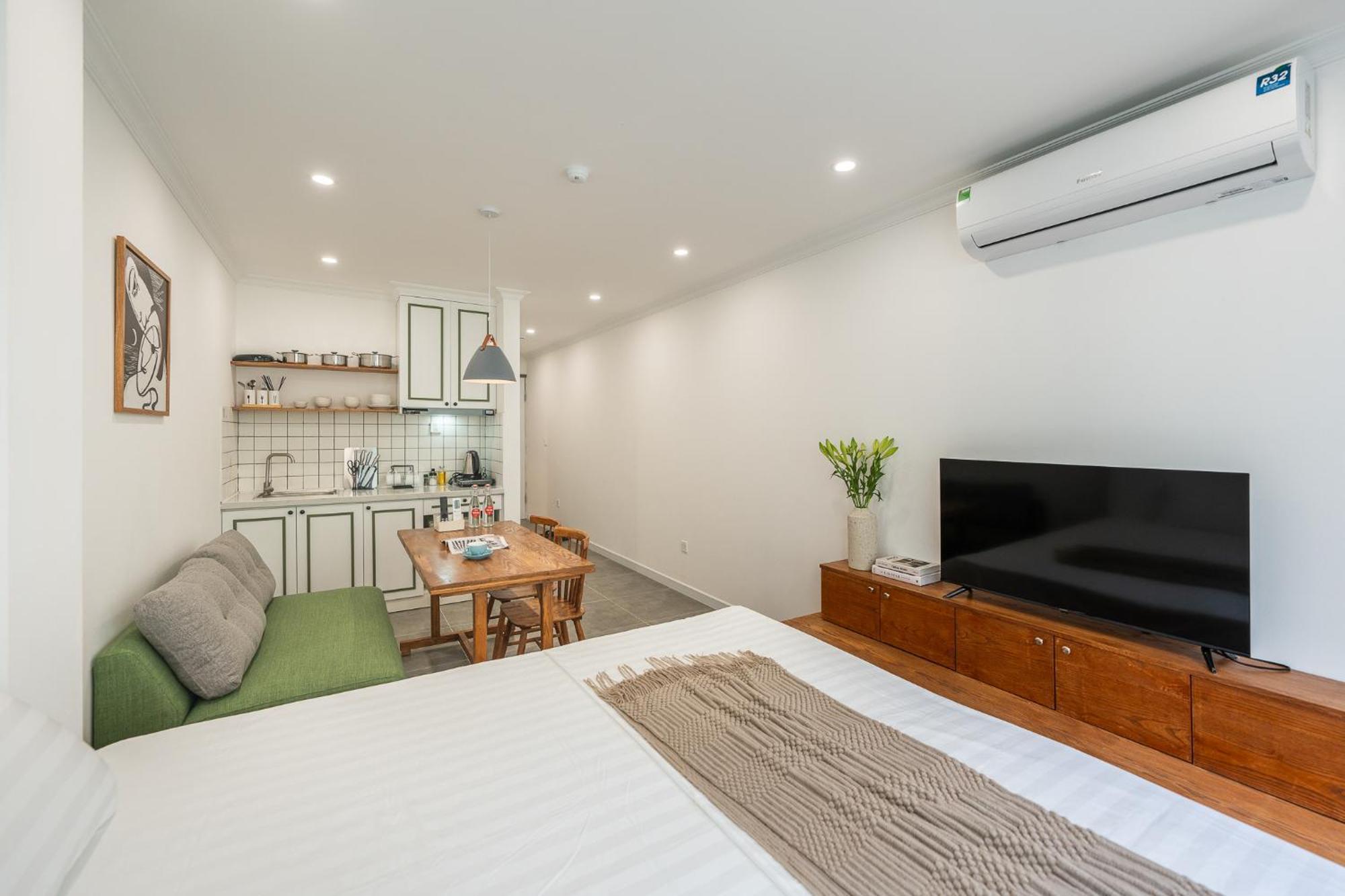 Location/Big Group/Private Villa With Pool And Kitchen Hanoi Exteriör bild