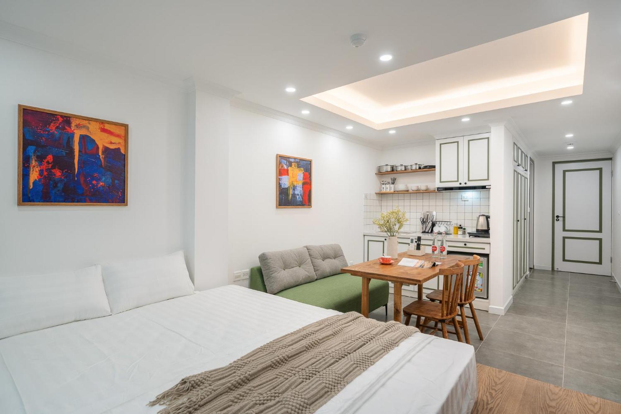 Location/Big Group/Private Villa With Pool And Kitchen Hanoi Exteriör bild