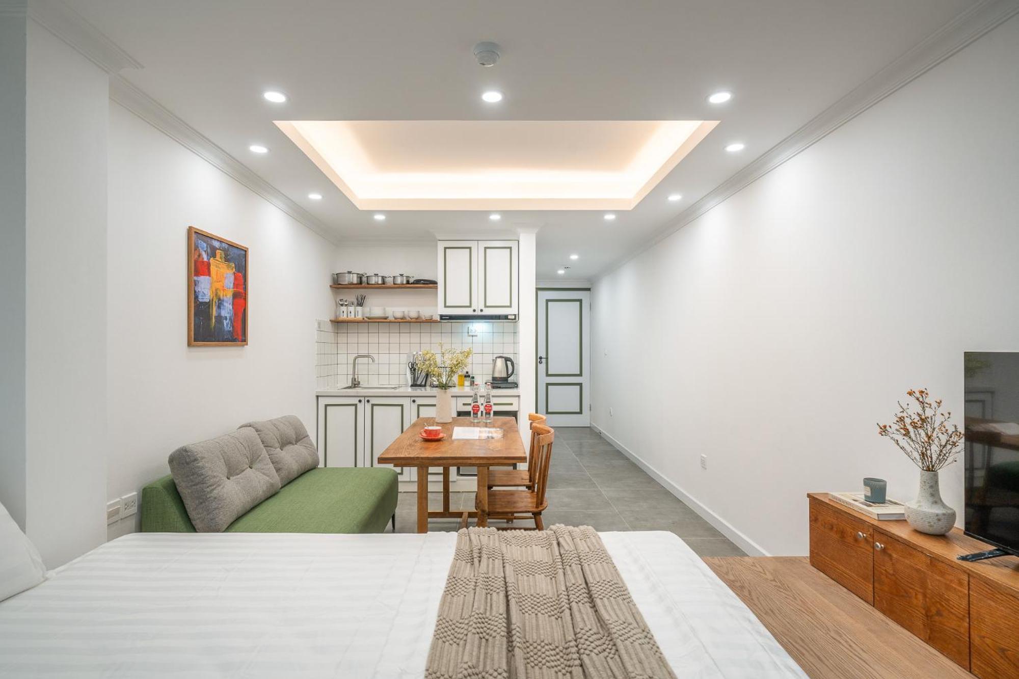 Location/Big Group/Private Villa With Pool And Kitchen Hanoi Exteriör bild